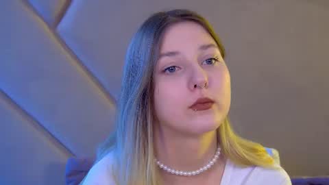 Snapshot of tinaburton chatting on 23, 6, 2026 TinaBurton online show from 23, 6, 2026