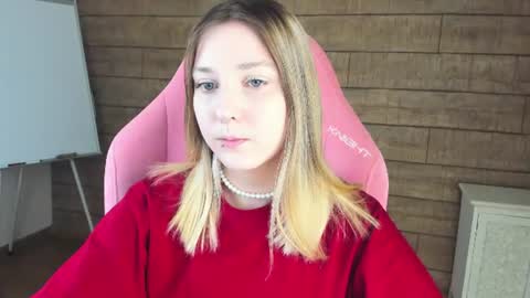 Snapshot of tinaburton chatting on 28, 6, 2026 TinaBurton online show from 28, 6, 2026