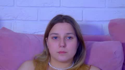 Snapshot of tinaburton chatting on 14, 7, 2026 TinaBurton online show from 14, 7, 2026