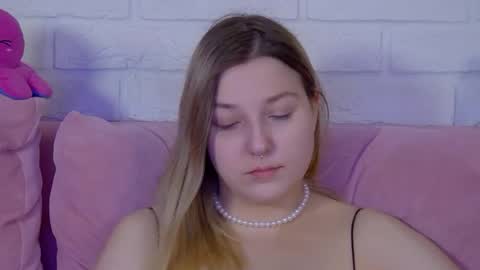 Snapshot of tinaburton chatting on 16, 7, 2026 TinaBurton online show from 16, 7, 2026