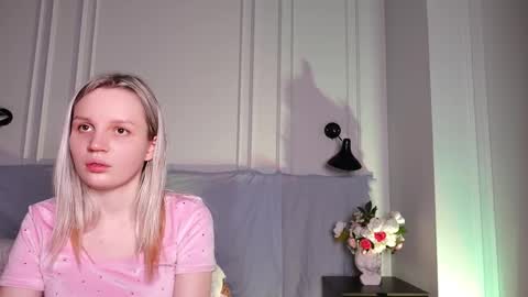 tinasiner online show from 9, 2, 2025