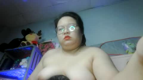 Snapshot of tini_bei chatting on 22, 6, 2026 tini_bei online show from 22, 6, 2026