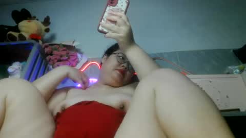 Snapshot of tini_bei chatting on 23, 7, 2026 tini_bei online show from 23, 7, 2026