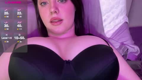 Polly online show from 19, 2, 2025