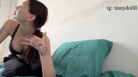 Snapshot of tinnydoll chatting on 30, 4, 2026 TinnyDoll online show from 30, 4, 2026
