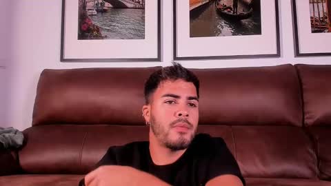 tinoclandestino online show from 1, 12, 2024