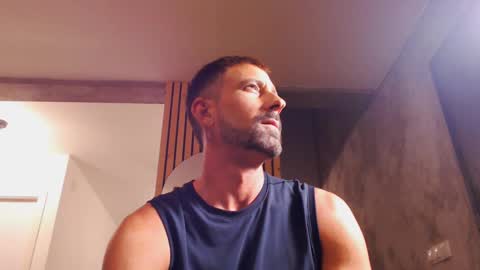 tinoclandestino online show from 11, 1, 2025