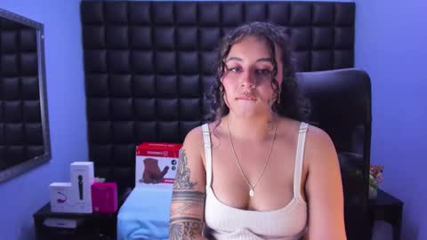 tiny online show from 17, 4, 2026