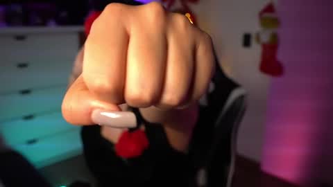 Ana Molly online show from 23, 12, 2024