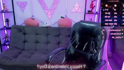 tiny_vixen_ online show from 12, 2, 2025