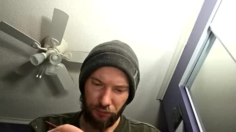 Snapshot of tinyguynicecock chatting on 7, 4, 2026 tinyguynicecock online show from 7, 4, 2026