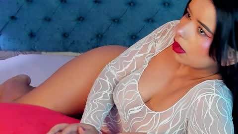 Tinnyrose online show from 3, 3, 2026