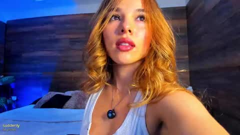 Snapshot of tinyw0nder chatting on 26, 9, 2025 Instagram tinyw0nder online show from 26, 9, 2025