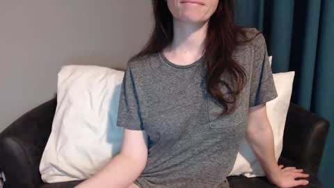 TinyyTina online show from 5, 1, 2025