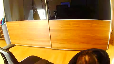 Snapshot of tirolerboy27 chatting on 13, 11, 2025 Tirolerboy27 online show from 13, 11, 2025