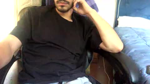 Titan online show from 4, 12, 2025