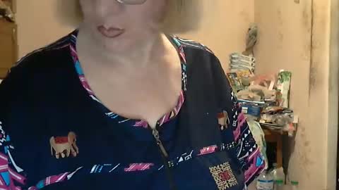 tittylina online show from 3, 2, 2025