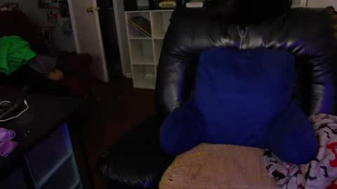 TK Maconn online show from 15, 9, 2025