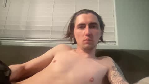 Snapshot of tlayne410 chatting on 28, 2, 2025 tlayne410 online show from 28, 2, 2025