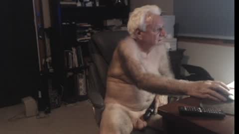 Snapshot of tlc_dude chatting on 5, 7, 2026 TLC dude online show from 5, 7, 2026