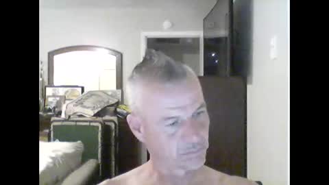 Snapshot of tnash24 chatting on 20, 10, 2025 tx46m online show from 20, 10, 2025