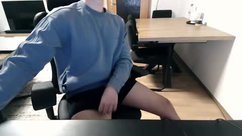 Snapshot of tobisk chatting on 25, 11, 2025 tobisk online show from 25, 11, 2025