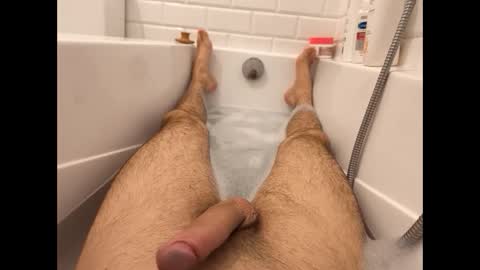 Snapshot of toja112 chatting on 24, 1, 2025 Martin online show from 24, 1, 2025