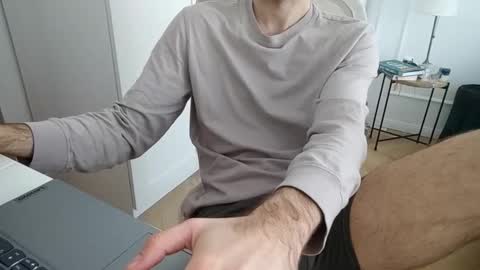 Snapshot of toja112 chatting on 10, 2, 2026 Martin online show from 10, 2, 2026