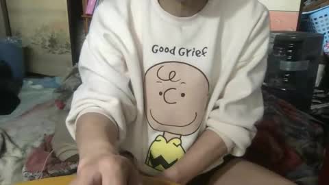 Snapshot of tokyo2024 chatting on 13, 4, 2026 small man online show from 13, 4, 2026