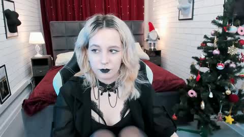 Tolli Moll online show from 3, 1, 2025