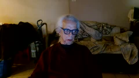 Snapshot of tom112292014 chatting on 14, 5, 2026 tom112292014 online show from 14, 5, 2026