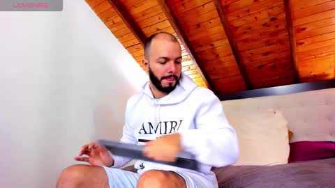   online show from 16, 11, 2025