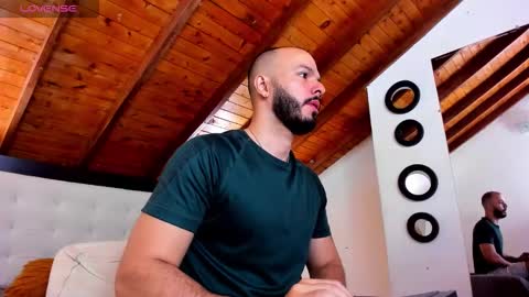   online show from 18, 12, 2025