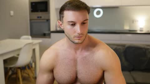 Tom online show from 18, 11, 2025