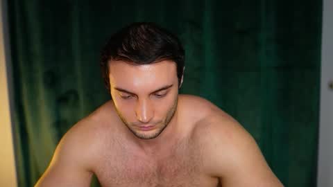 Tom online show from 7, 3, 2026