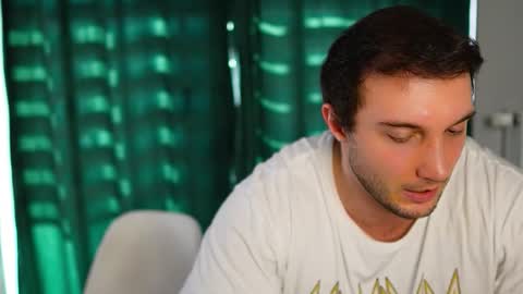 Tom online show from 18, 3, 2026