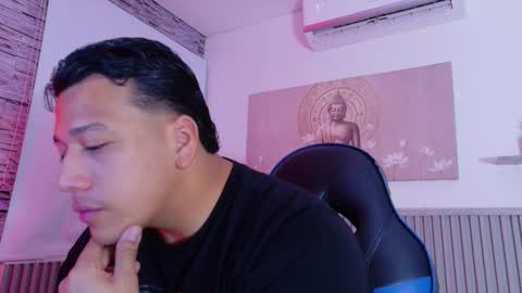 Tom muscle1 online show from 26, 3, 2026