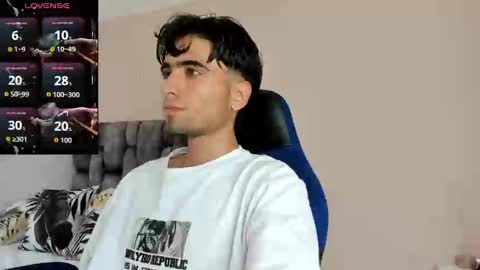 tom online show from 26, 10, 2025