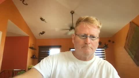 Hola online show from 30, 10, 2025