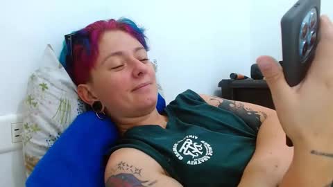 Blue online show from 2, 4, 2026