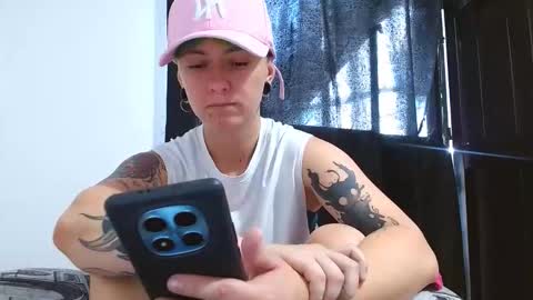 Blue online show from 11, 4, 2026