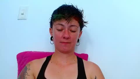 Blue online show from 22, 4, 2026