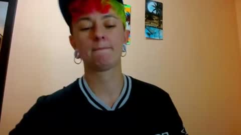 Snapshot of tomboyblue chatting on 12, 7, 2026 Blue online show from 12, 7, 2026