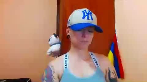 Snapshot of tomboyblue chatting on 18, 7, 2026 Blue online show from 18, 7, 2026