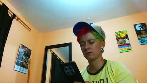 Snapshot of tomboyblue chatting on 24, 7, 2026 Blue online show from 24, 7, 2026
