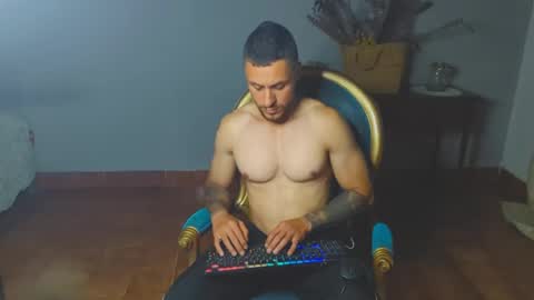 tomDavisXl online show from 6, 4, 2026