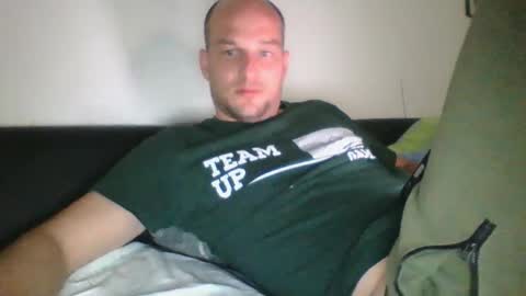 tome55555 online show from 22, 4, 2026