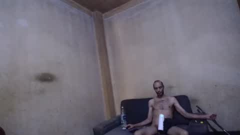 Snapshot of tomeliviathan chatting on 11, 11, 2025 to me liviathan online show from 11, 11, 2025