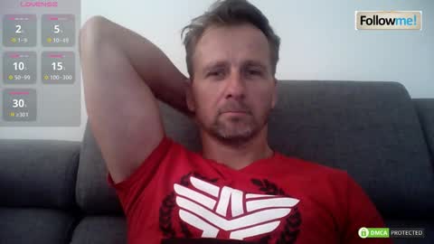 Snapshot of tomhardic chatting on 2, 12, 2025 TOM online show from 2, 12, 2025