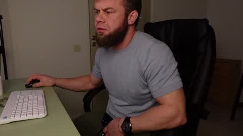  tommy burnzzz  online show from 7, 1, 2025